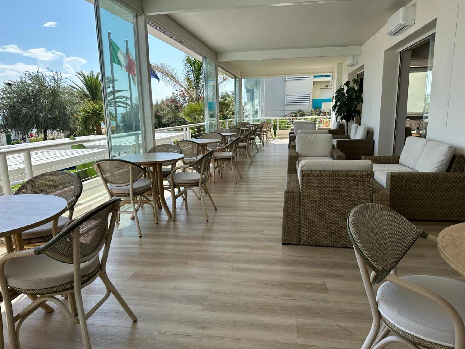 Hotel Costa Verde Pineto Exterior foto